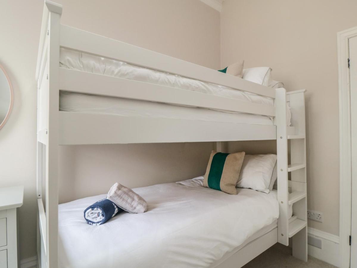 Spinnaker House Скарбъро Екстериор снимка